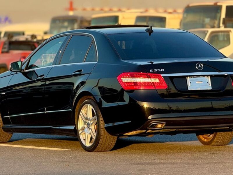2012 Mercedes-Benz E 350 3.5-liter V6 Gasoline Engine Black