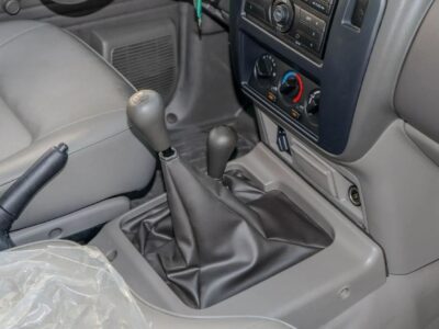 2020 Nissan Patrol Pickup Nissan Patrol 4.8L 6 Cylinder Engine White Grey