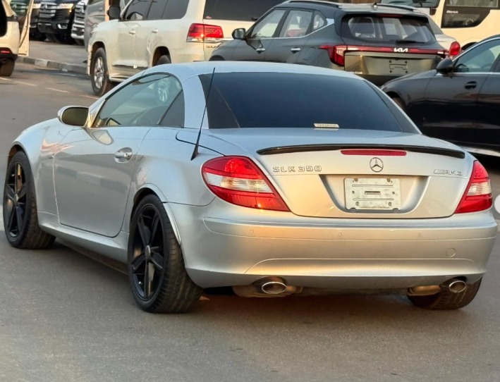 2005 MERCEDES BENZ SLK 350 V6 AUCTION GRADE 4/B Silver Black