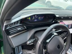 2023 Peugeot Peugeot 308 1.6 L Petrol FWD Automatic Green Black