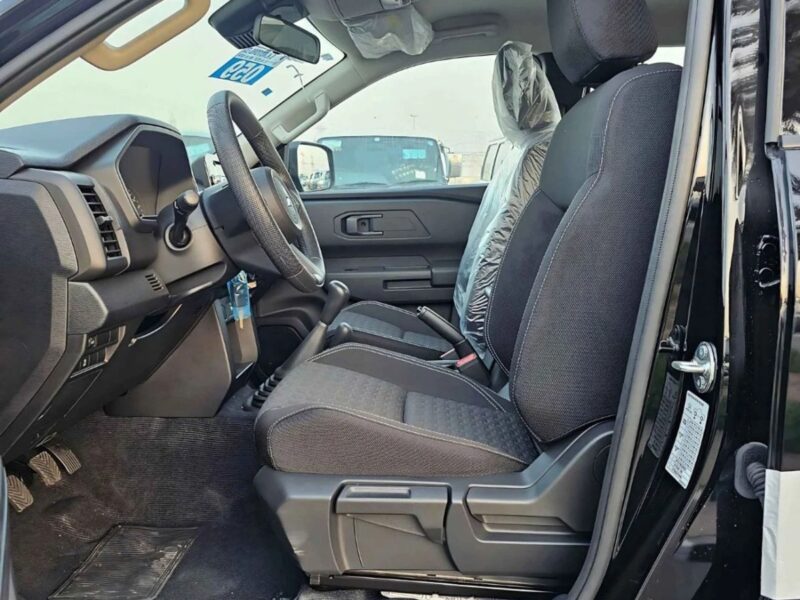 2024 Mitsubishi L200 GLX 2.4L PETROL MT HIGH OPTION Black