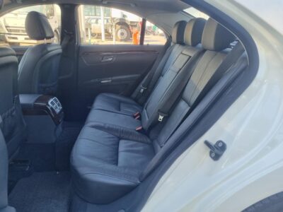 2007 Mercedes-Benz S 550 5.5 Liters 8 Cylinders V8 Engine WHITE BLACK