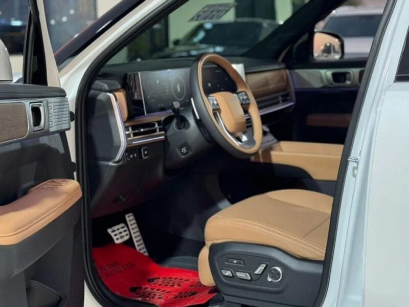 2024 Hyundai Santa Fe Hyundai Santa Fe Full Option White Beige