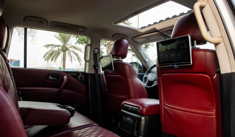 2022 Nissan Patrol SE Platinum 4.0L GCC Spec Gold Red