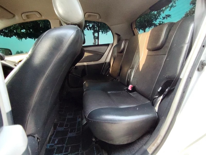 2008 Toyota Yaris MID Full New Condition Silver Black