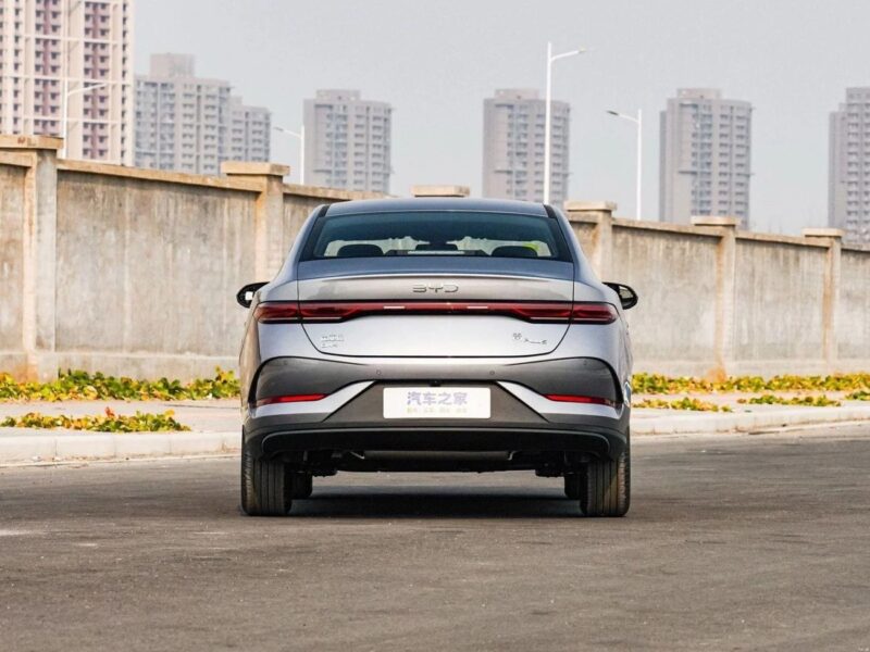 2025 BYD QIN PLUS BYD QIN Plus 1.5L Engine Hybrid Grey Beige