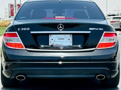 2010 Mercedes-Benz C-Class C300 6 Cylinder Engine Neat & Clean Car Black