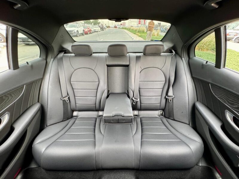 MERCEDES-BENZ c 200 BLACK 2016 Automatic Petrol