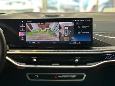 2023 BMW X7 xDriveM60i 4-cylinder 2.0 Turbo Full option White Black