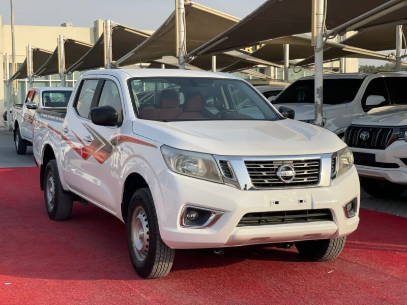 2019 Nissan Navara 4X2 Automatic White GCC Specs