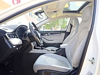 2022 JAC J7 Luxury 4 Cylinders Engine GCC Specs White Sedan