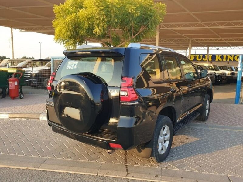 Toyota Prado 2.7 TXL PETROL 4 CYLINDER 2014 MODIFIED 23 Black Beige