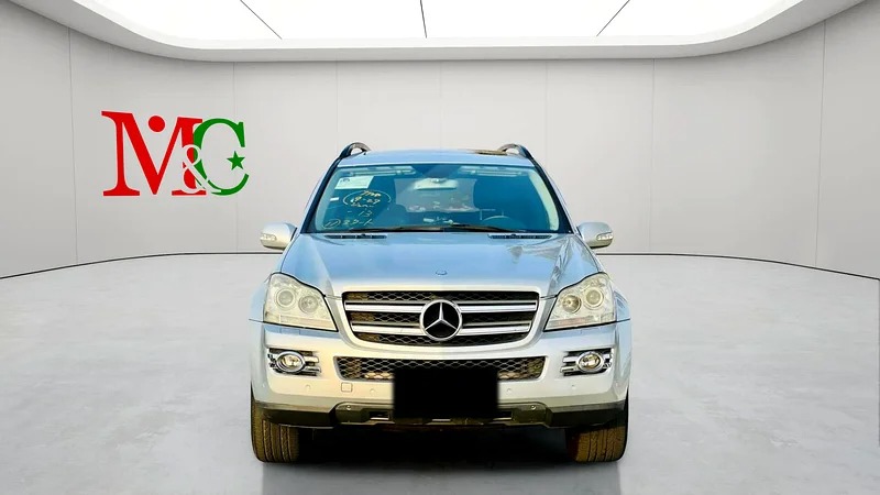 2007 Mercedes-Benz GL-Class GL 550 4Matic CLEAN CAR Silver Black