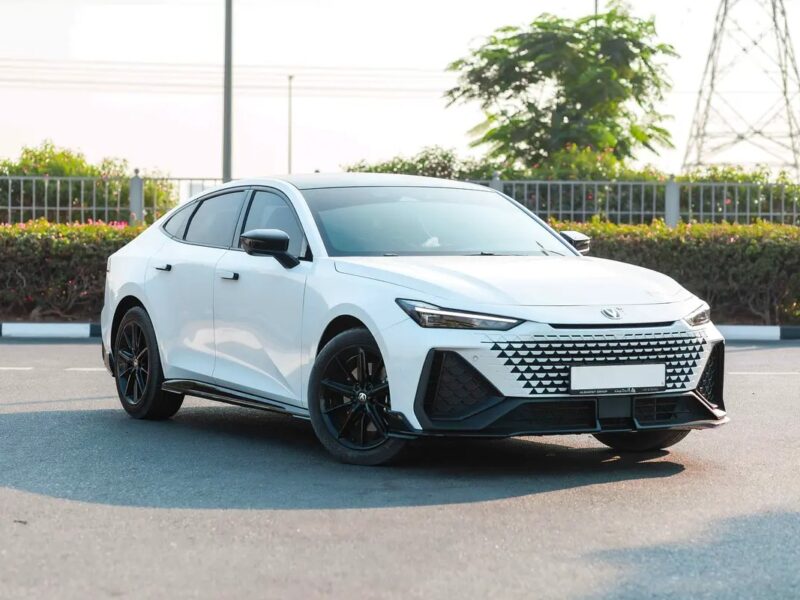 2025 Changan Uni-V Sport 2.0L Full Option White Black