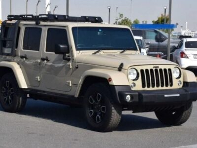 2018 Jeep Wrangler 3.6 litre 6 Cylinder Engine Petrol Beige Black