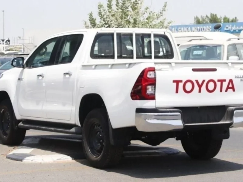 2025 Toyota Hilux 2.4L Diesel MT 4 Cylinder Engine White Black