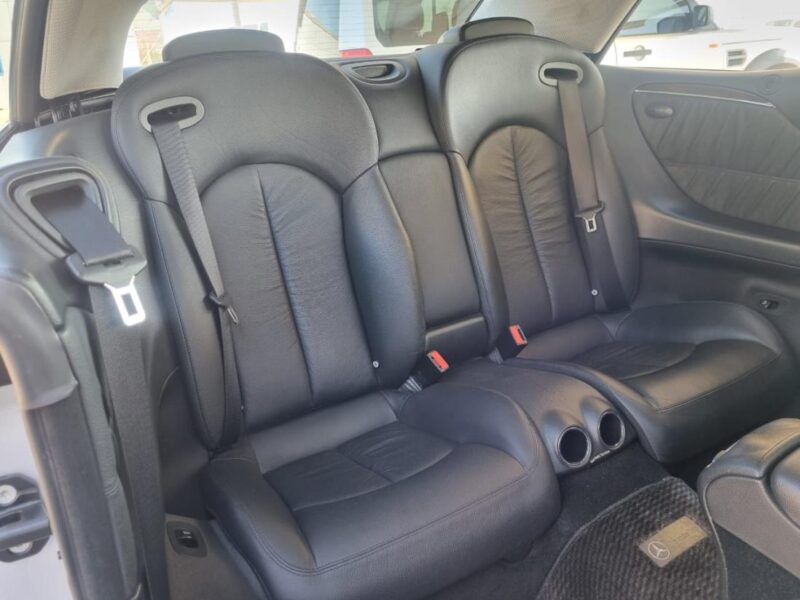 2006 Mercedes-Benz CLK 350 3.5-liter V6 Engine Silver Black