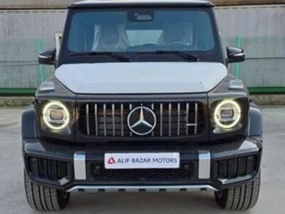 2025 Mercedes-Benz G 63 AMG 8 cylinder 4.0 Biturbo Black Brown