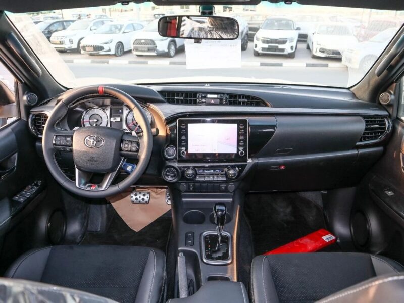 2025 Toyota Hilux GR Sport 4.0L Toyota Hilux GR GCC Specs White Black
