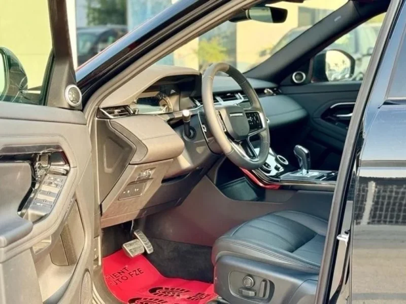 2023 Land Rover Range Rover Evoque P300e PHEV 1.5 L Engine Black