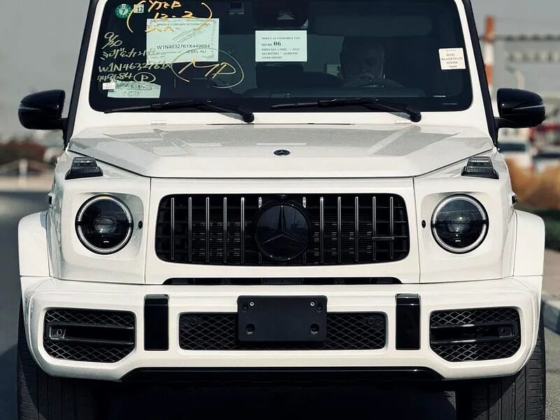 2023 Mercedes-Benz G-Class G 63 AMG 8 Cylinder Neat & Clean Car White Red