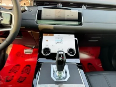 2023 Land Rover Range Rover Evoque P300e PHEV 1.5 L Engine Black