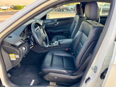 2012 Mercedes-Benz E 350 3.5 Liters V6 Engine White Black