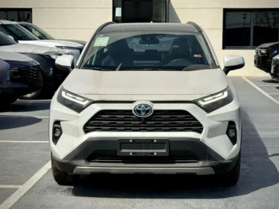 Toyota RAV 4 2.5 litre 4 Cylinder Engine Hybrid 2WD 2024 White Black