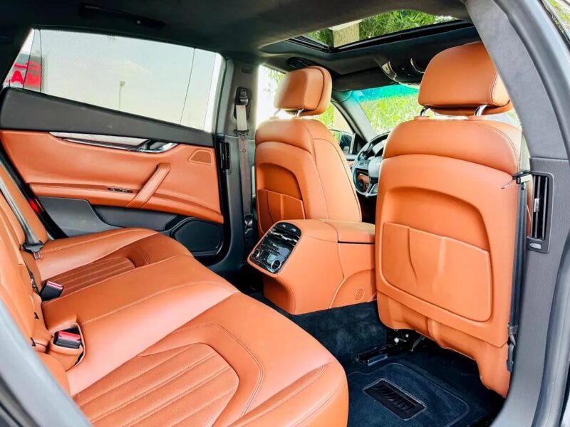 2013 Maserati Quattroporte S Neat & Clean Car Black Brown