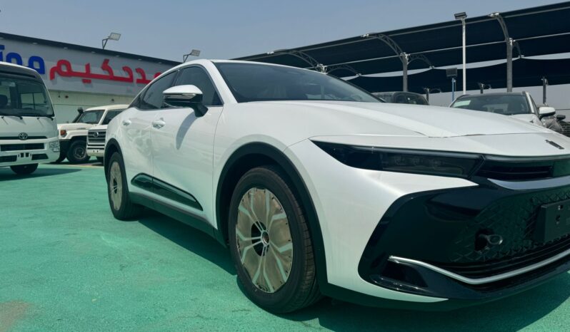 2023 Toyota Crown 2.4-litre turbocharged Hybrid inline-4 engine White Beige