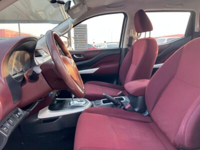 2020 White Nissan Navara 4X4 Fully Automatic GCC