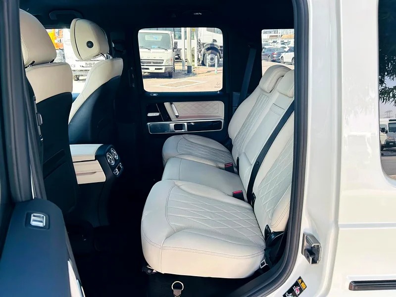 2020 Mercedes-Benz G-Class G 63 AMG SUPER CLEAN WAGON White Beige