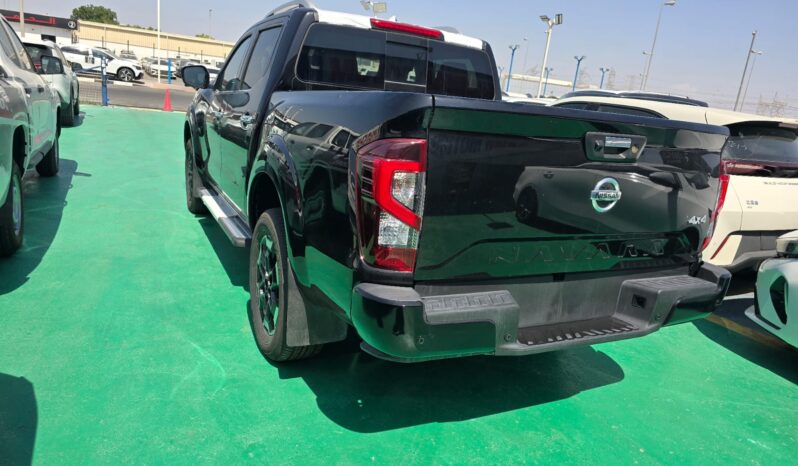 2024 Nissan Navara 2.3L twin-turbo diesel 4 Cylinder Engine Black