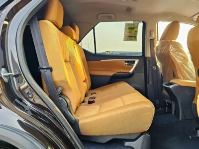 2025 Toyota Fortuner 2.7L V4 PETROL FULL OPTION GCC Specs Brown Tan