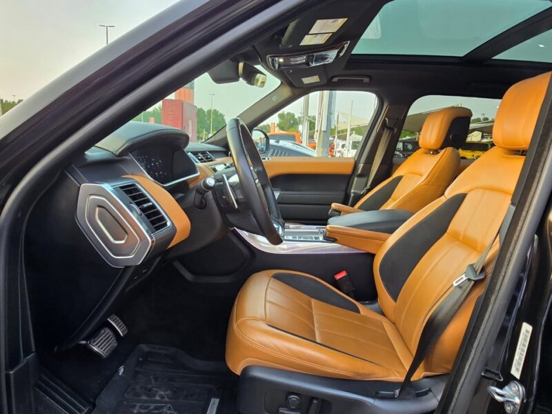 2019 Land Rover Range Rover Sport V8 Supercharged 5.0 litres V8 Engine Black Tan