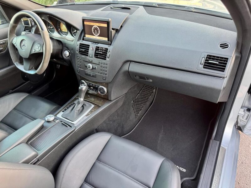 2010 Mercedes C63 AMG 6.2-liter V8 Engine Silver Black