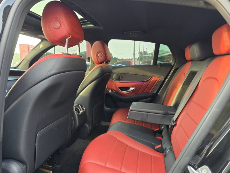 2021 Mercedes-Benz GLC 200 2.0-litre turbocharged4 Engine Black Red