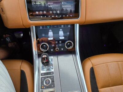 2019 Land Rover Range Rover Sport V8 Supercharged 5.0 litres V8 Engine Black Tan