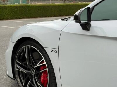Audi R8 High Performance V10 Engine V10 2021 in Excellent Condition White
