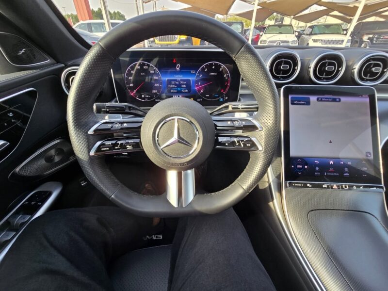 Mercedes-Benz C300 American Specs 2024 Excellent Condition Black