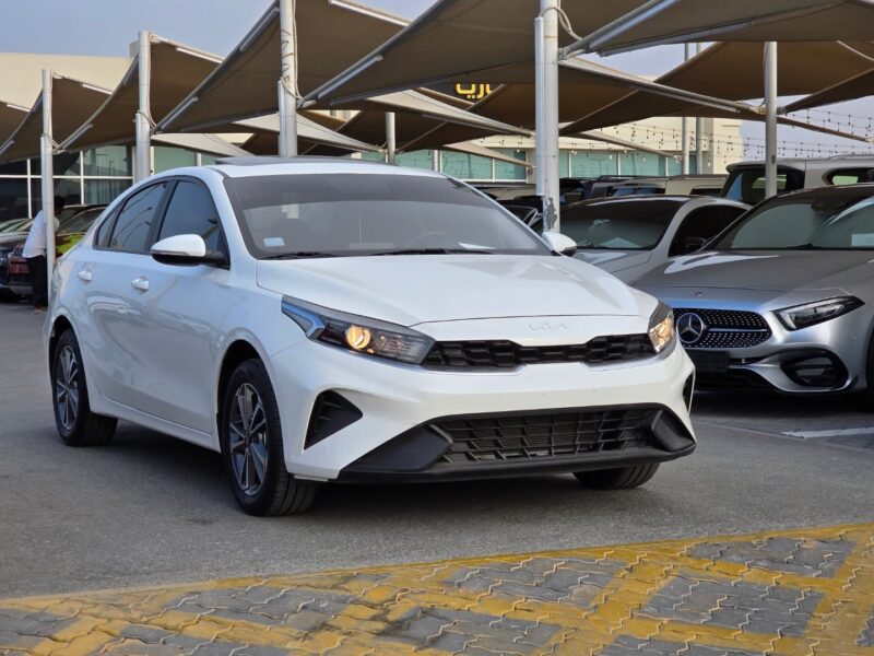 Kia Cerato 2024 GCC Specs White Black Clean Inside and Out