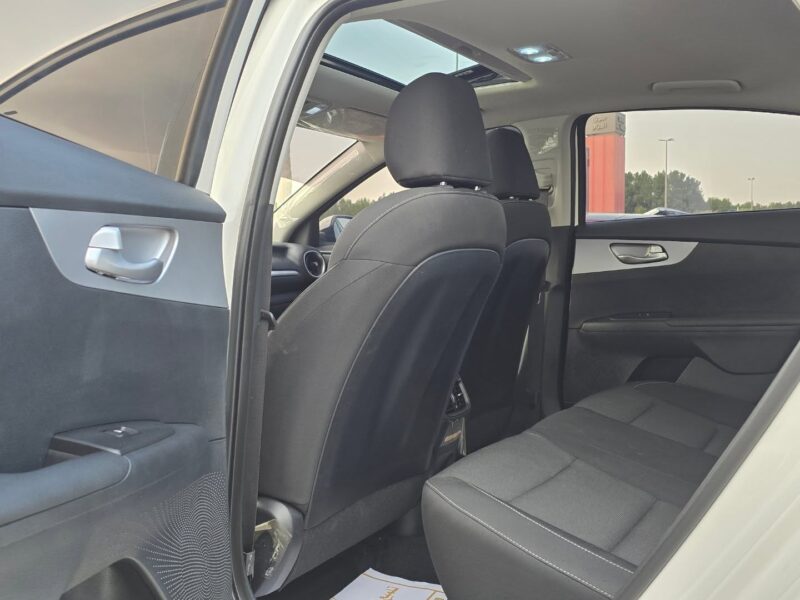Kia Cerato 2024 GCC Specs White Black Clean Inside and Out