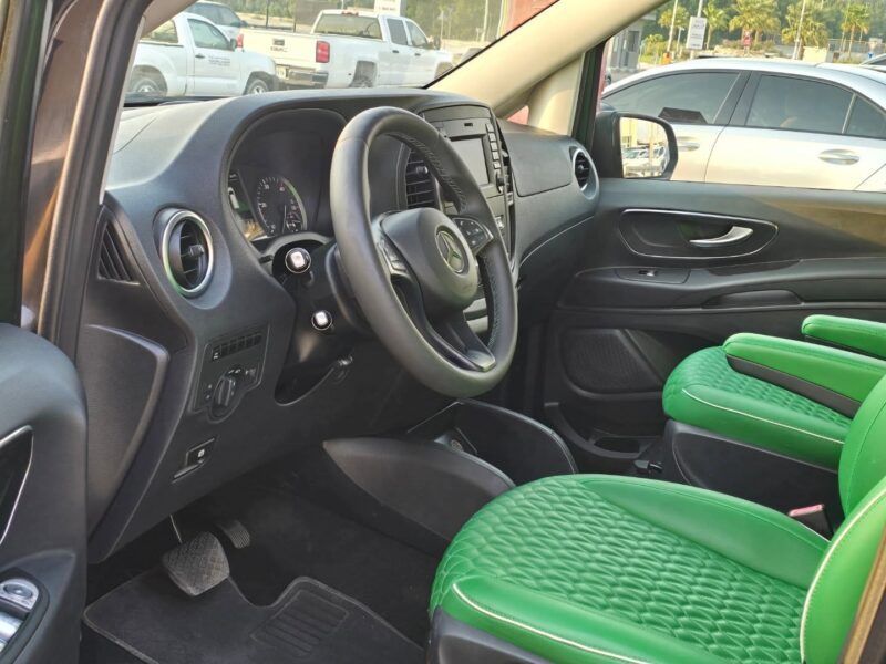 Mercedes-Maybach VITO 2016 Full Car Converted to Maybach with High Luxury