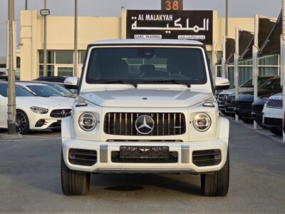 Mercedes-Benz AMG G63 4.0L V8 Biturbo Twin-Turbo 2022 White Black