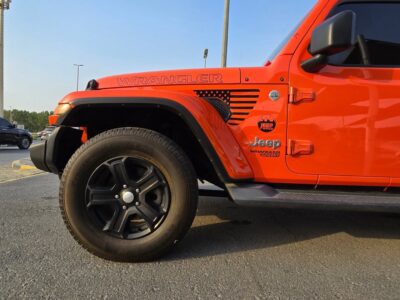 Jeep Wrangler Desert 2018 Orange Black in Very Good Condition