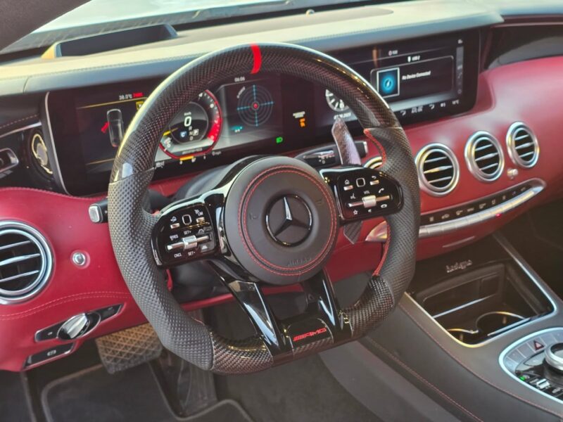 Mercedes-Benz S 560 4.0L Twin-Turbo V8 Engine 2018 White Red