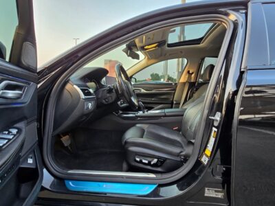 2019 BMW 740 LI 3.0-liter inline 6-cylinder Black Edition Full Specifications