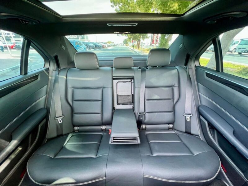 MERCEDES-BENZ E 300 3.5L V6 petrol engine Black Black 2015