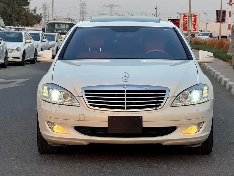 2008 Mercedes-Benz S-Class S 550 Excellent Condition White Brown