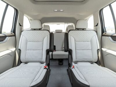 GMC Acadia GMC Acadia Denali 2.5 litre 4 Cylinder AWD 2024 Blue White